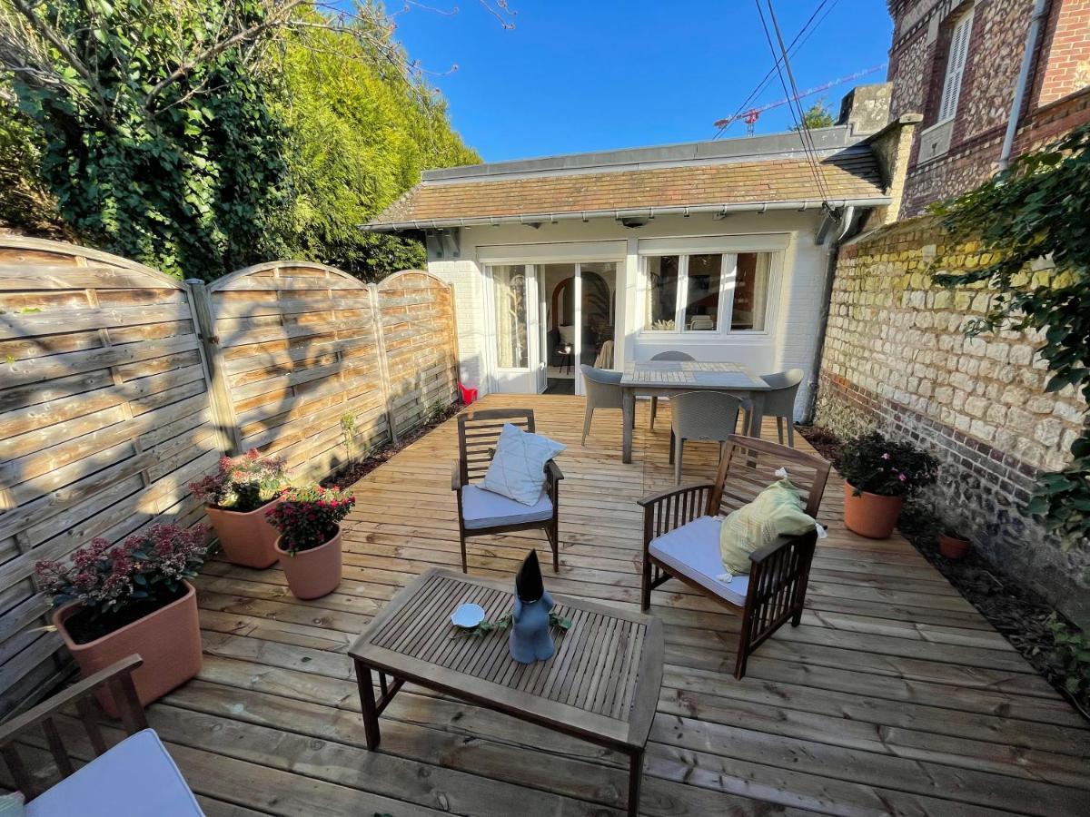 Le 102, Maison Avec Terrasse Et Parking Gare De Ruão Exterior foto