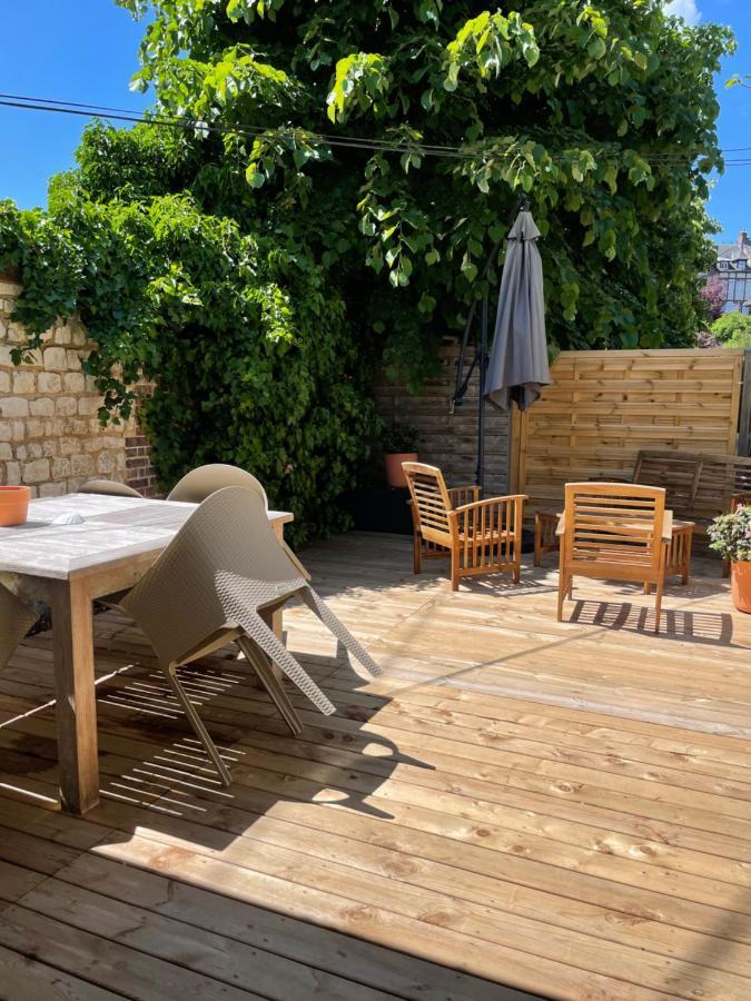 Le 102, Maison Avec Terrasse Et Parking Gare De Ruão Exterior foto